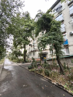 Продам 1к.квартиру вул.Революції гідності ( Супруна)