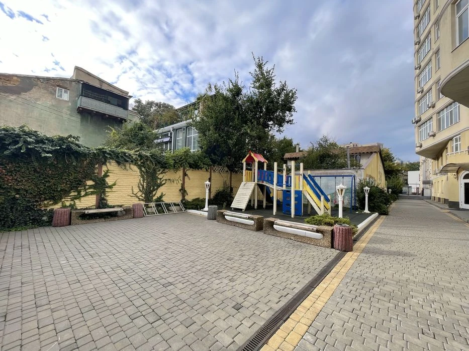ЖК Париж , Француский бульвар 1000$ за м2