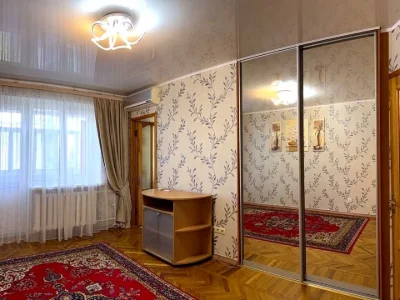Квартира. Одеса, Варненська вул.