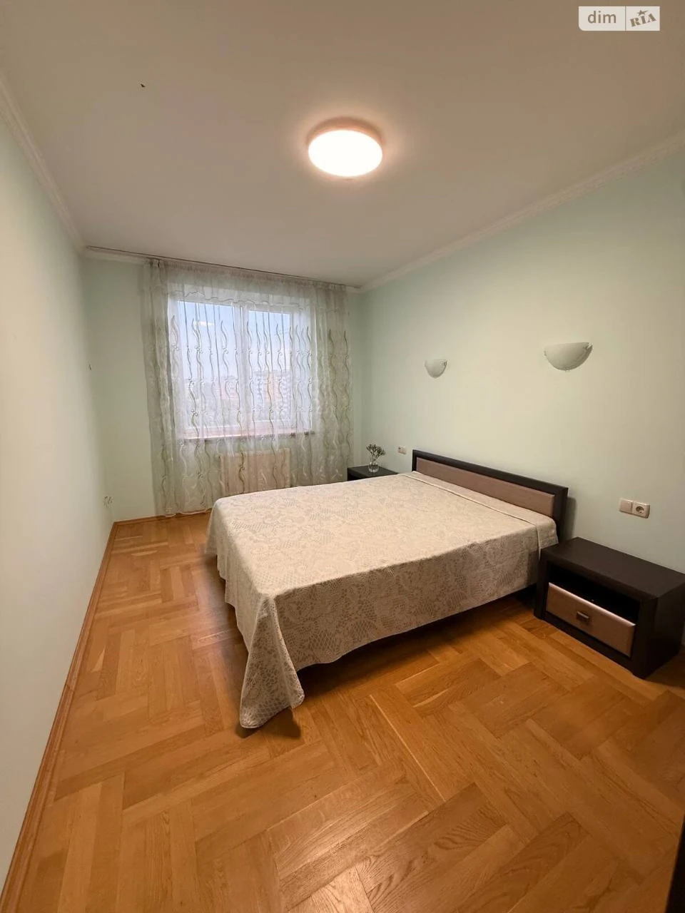 Продаж Квартира Пасічна