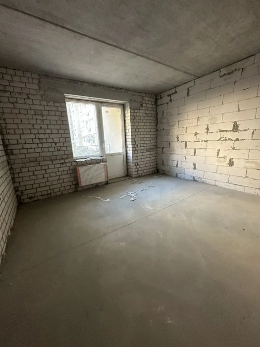 Продам крупногабаритную 3 к.квартиру в центре, 81,5 м. в ЖК