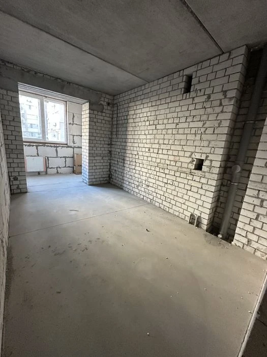 Продам крупногабаритную 3 к.квартиру в центре, 81,5 м. в ЖК