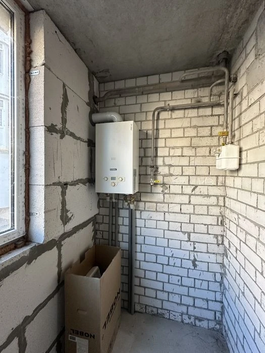 Продам крупногабаритную 3 к.квартиру в центре, 81,5 м. в ЖК