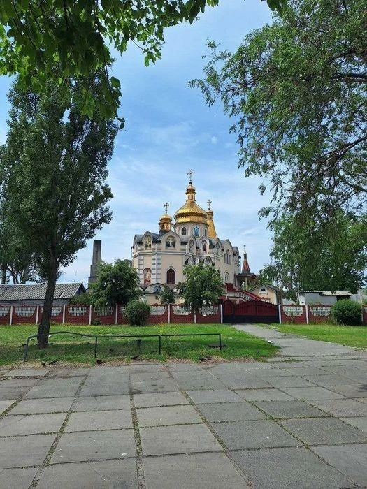 Продаж 1 кімн вул Харківське шосе, 21 32 кв. м. Гарний стан.
