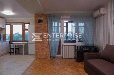 Продаж 1к квартири в Шевченківському районі, проспект Берест