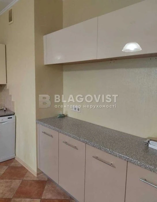 Продаж 3к квартири Лазаревського Мініна Соцмістечко Дарниця