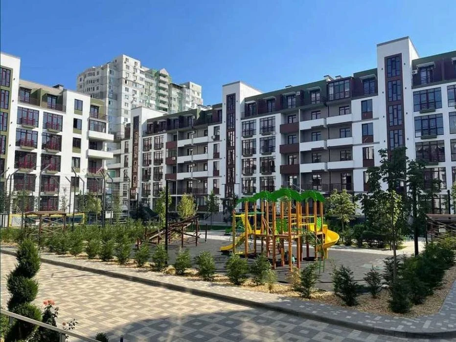 2 х комн. Смарт Сити/Г. Бочарова/Сахарова, 5/6 эт. 2х сторон
