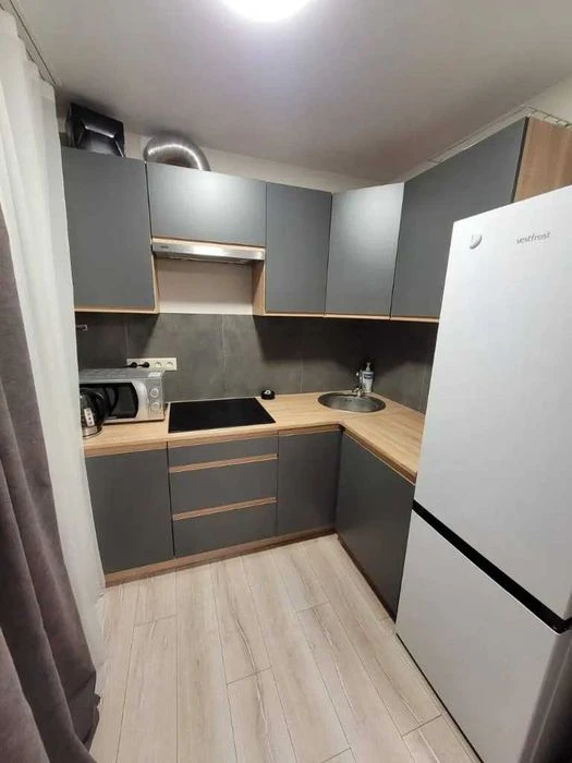 Продаж 3к квартири вулиця Севастопольська, нагорка центр пар