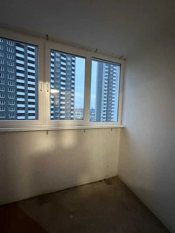 Продаж 2-кімнатної квартири 72.2 м², Коноплянська вул., 22Б