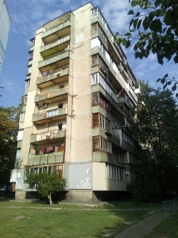 Продаж 1-кімнатної квартири 30 м², Андрія Малишко вул., 27