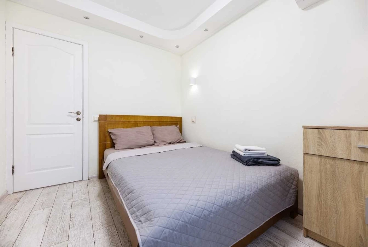 Продаж 2-кімнатної квартири 40 м², Соборності просп., 1А