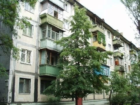 Продаж 2-кімнатної квартири 40 м², Соборності просп., 1А