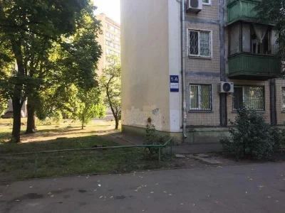 Продаж 2-кімнатної квартири 40 м², Соборності просп., 1А