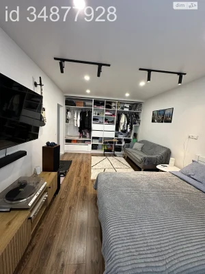 Продаж Квартира Тополя-3