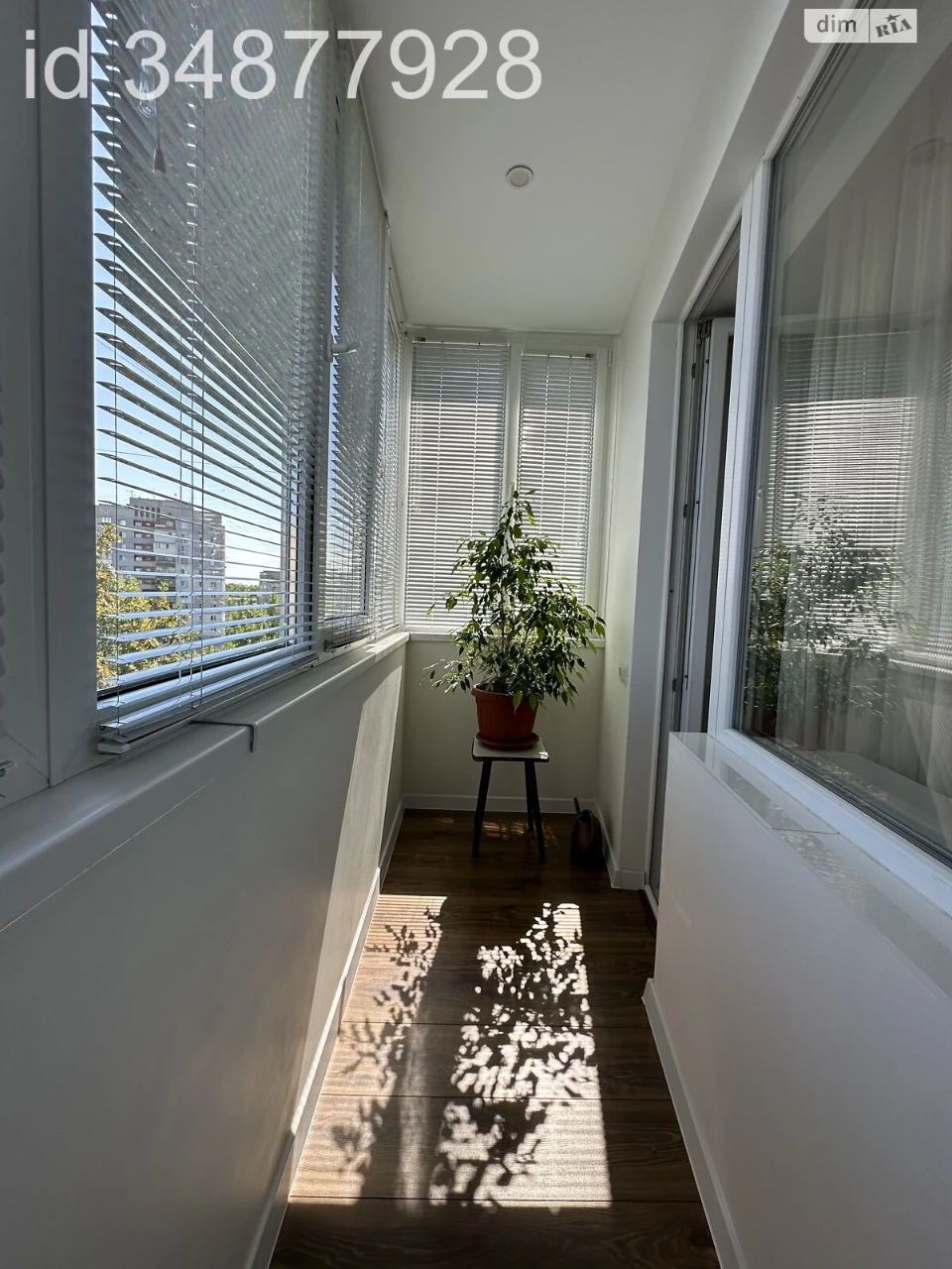Продаж Квартира Тополя-3