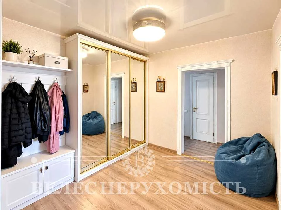Квартира. Київ, Урлівська вул.
