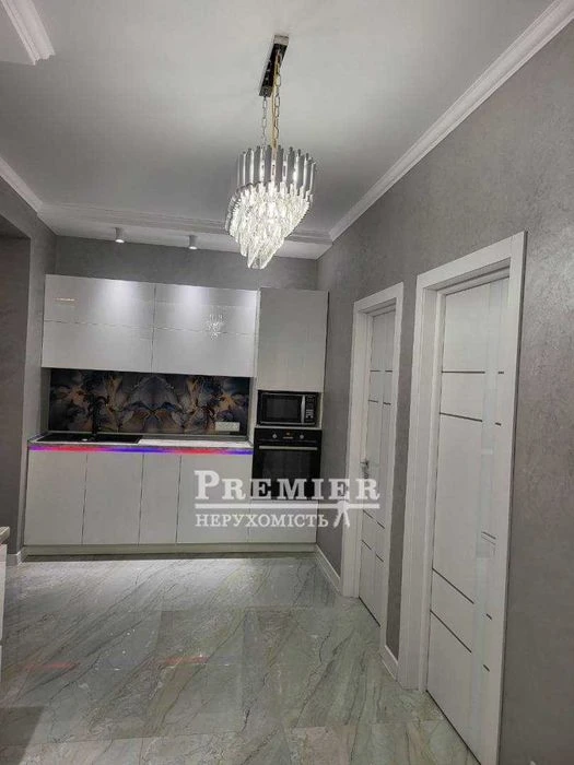 Продам 3-х кімнатну квартиру