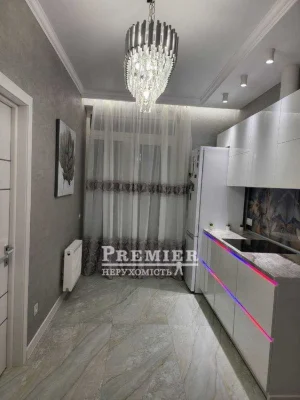 Продам 3-х кімнатну квартиру