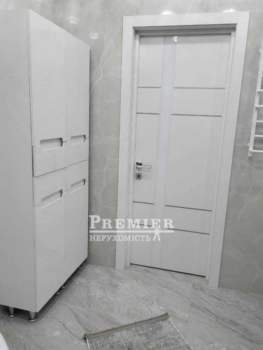 Продам 3-х кімнатну квартиру