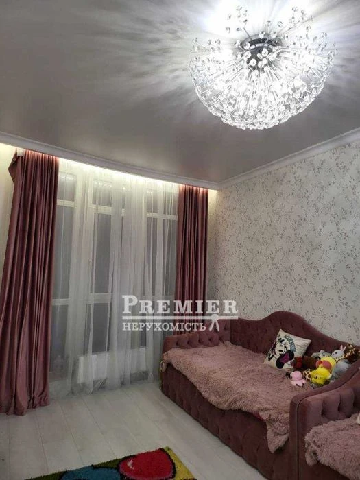 Продам 3-х кімнатну квартиру