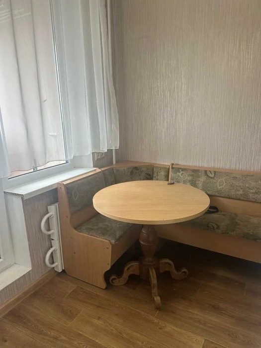 Продам 1 кв ДВУХ БАЛКОНКА,Алексеевка, пр Победы