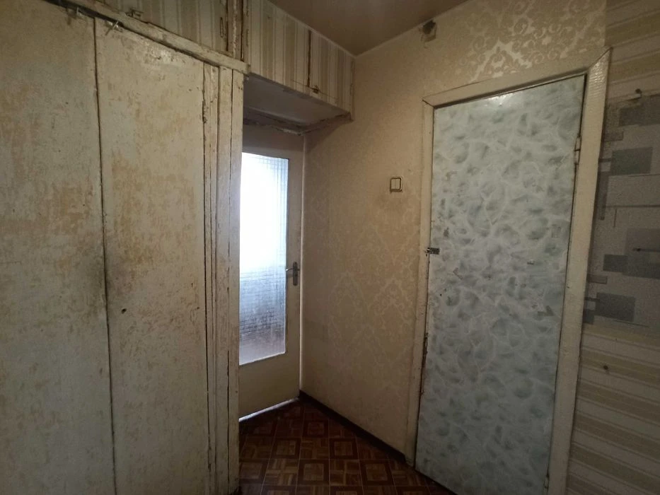 For sale 1-room apartment in Severny district, Dobrobativ street, Trash shopping center