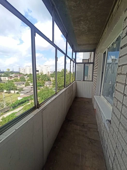 For sale 1-room apartment in Severny district, Dobrobativ street, Trash shopping center