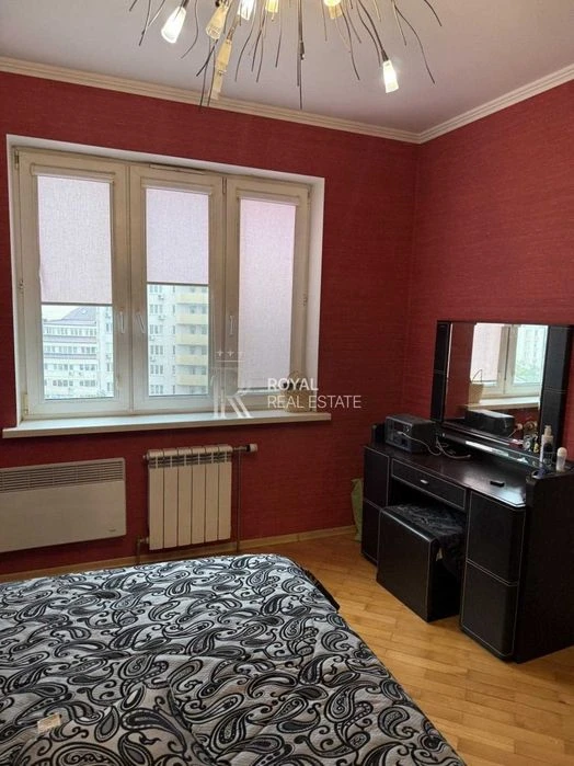 Продаж 2-кімнатної квартири 85 м2 Київ Дарницький р-йн вул.