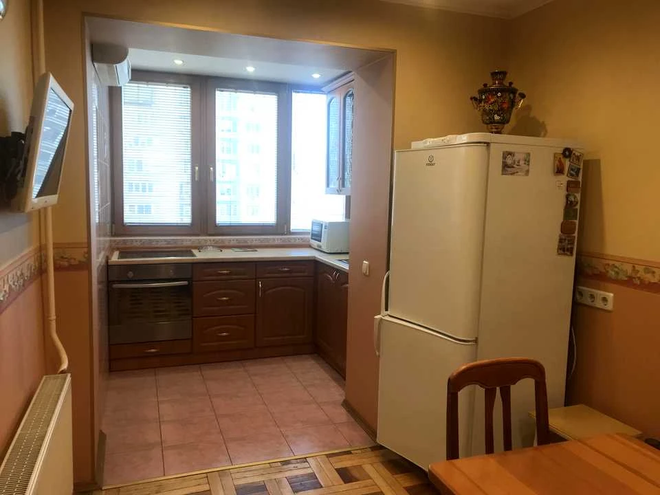 Квартира. Київ, Антоновича вул. (Горького)