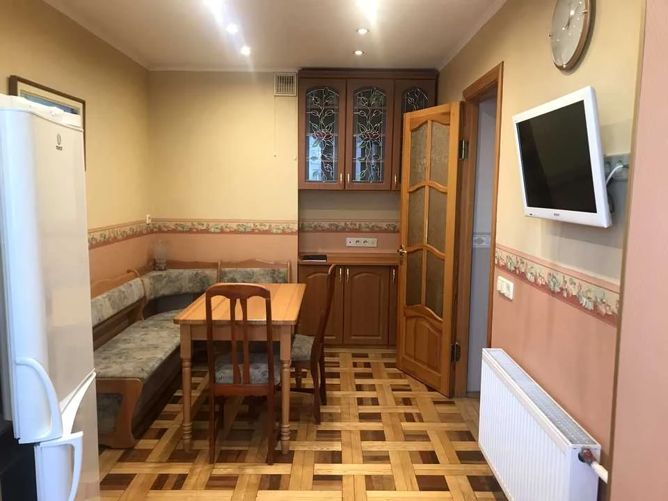 Квартира. Київ, Антоновича вул. (Горького)