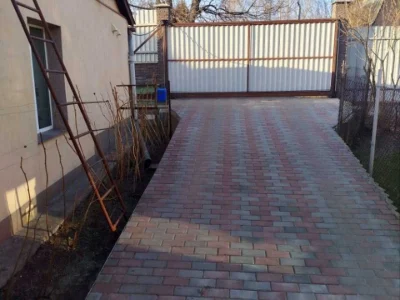 Будинок. Київ, Артезіанський пров.