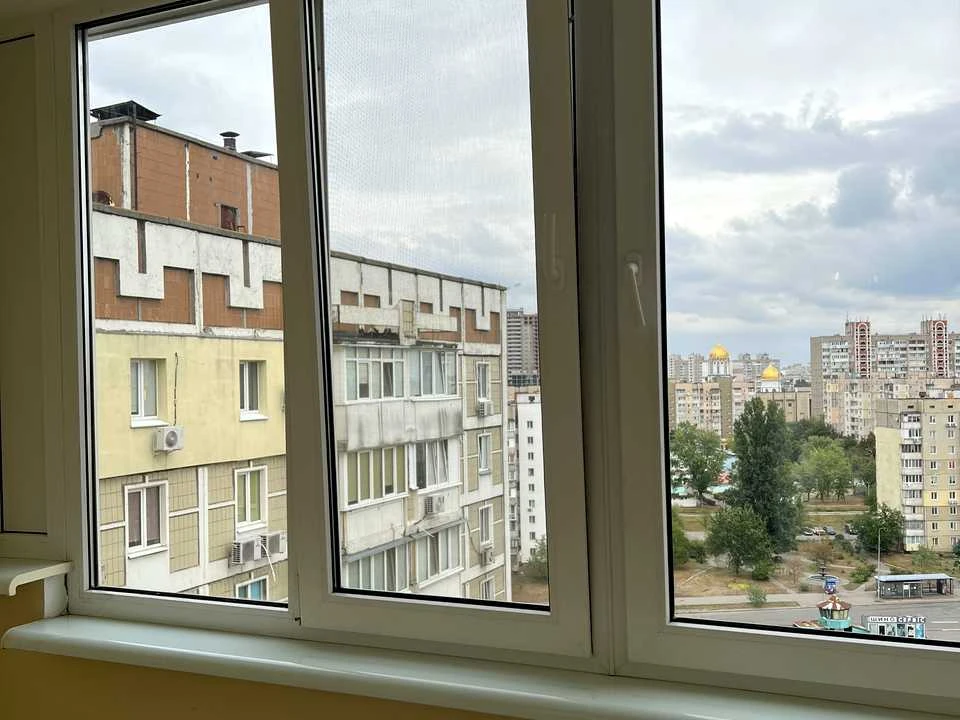 Квартира. Київ, Ревуцького вул.