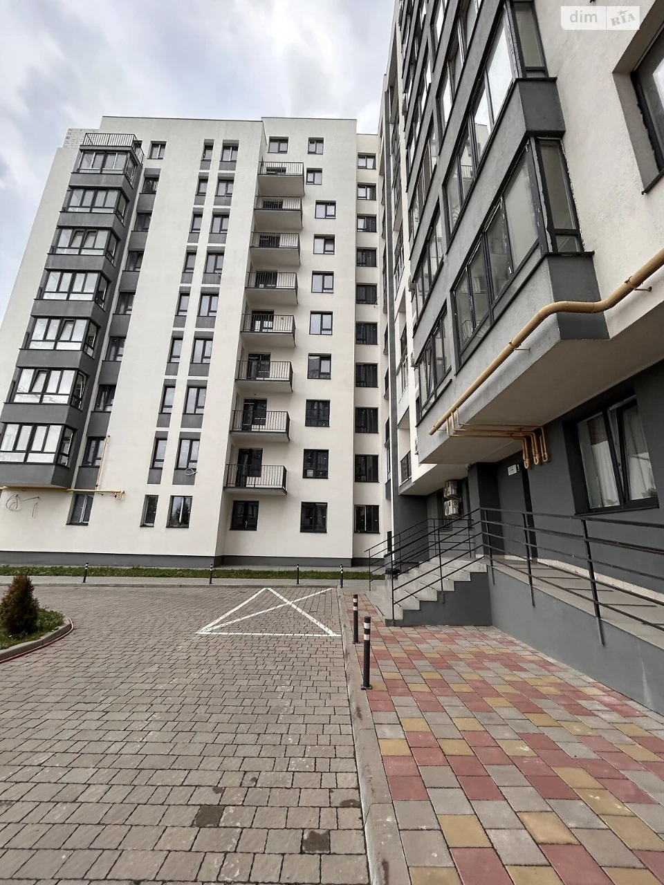 Продаж Квартира Пасіки