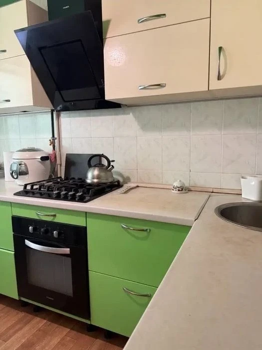 Продам 3к квартиру Приднепровск Самарский район Левый берег