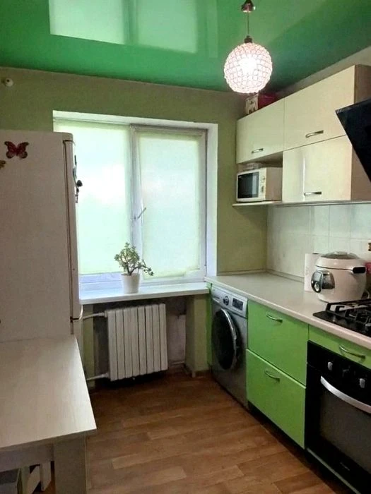 Продам 3к квартиру Приднепровск Самарский район Левый берег