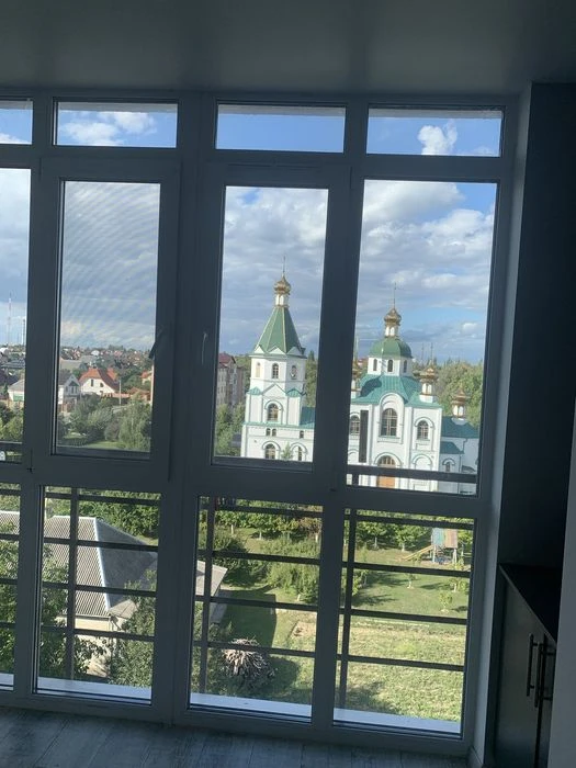 Продам 2х кімнатну квартиру 70 кв. м з автономним опаленням