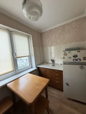 Продаж квартири вул Райдужна 13 в