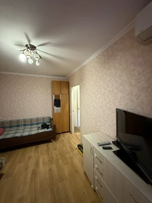 Продаж квартири вул Райдужна 13 в