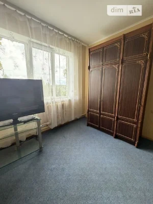 Довгострокова оренда частини будинку від посередника на вул.