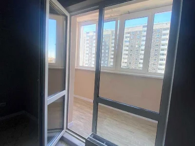 Квартира. Київ, Сім'ї Кульженків вул. (Петра Дегтяренка)