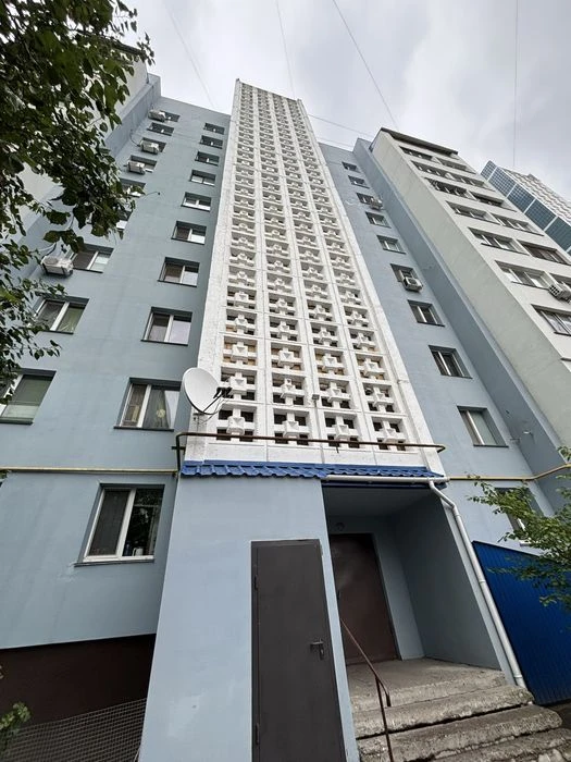 Продаж 1 к кв. Центральна митниця