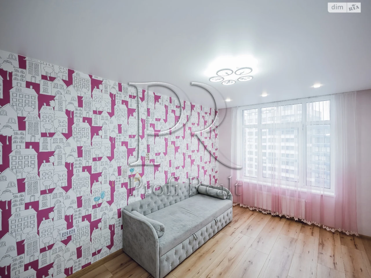 Продаж Квартира Лівобережний Масив