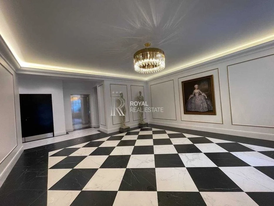 Продаж Квартира Київ ЖК «Notting Hill» 4 кімнати 130 м² 3 сп