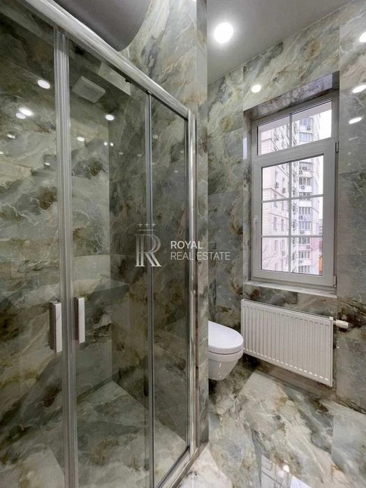 Продаж Квартира Київ ЖК «Notting Hill» 4 кімнати 130 м² 3 сп