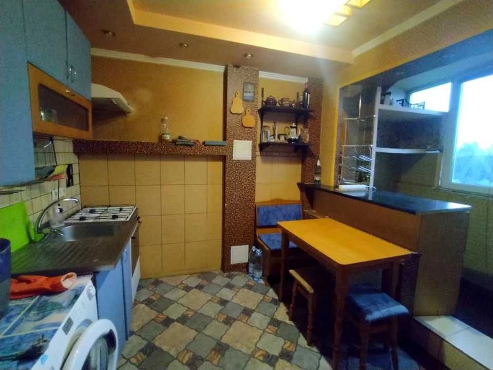Квартира. Київ, Академіка Заболотного вул.