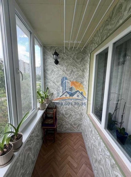 Без %. Продаж 2 кім. вул. Вірменська 3 м. Вирлиця