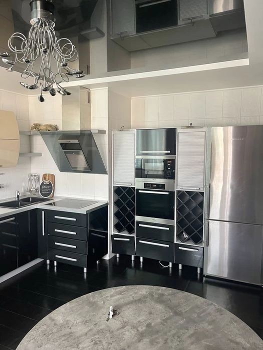 Продам 1к осокорки 53кв вул. Урловская 21б River Moll від вл