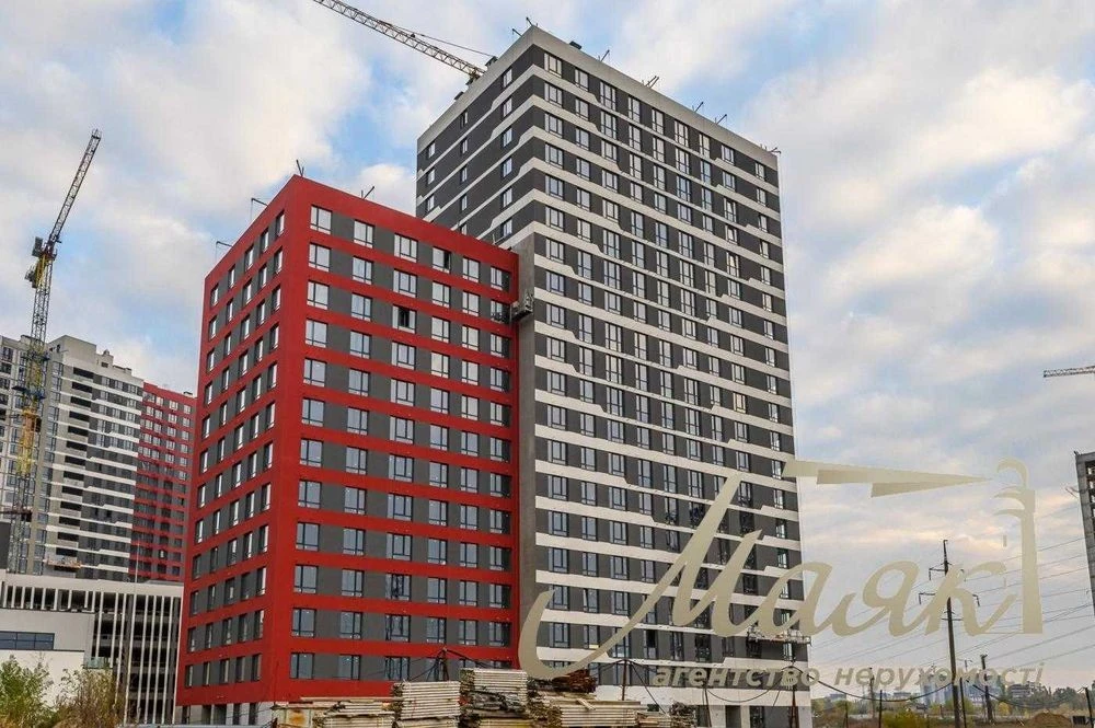 ЖК Варшавський 3, продаж 2 кім. 69 м2! буд. 10.7, Власник