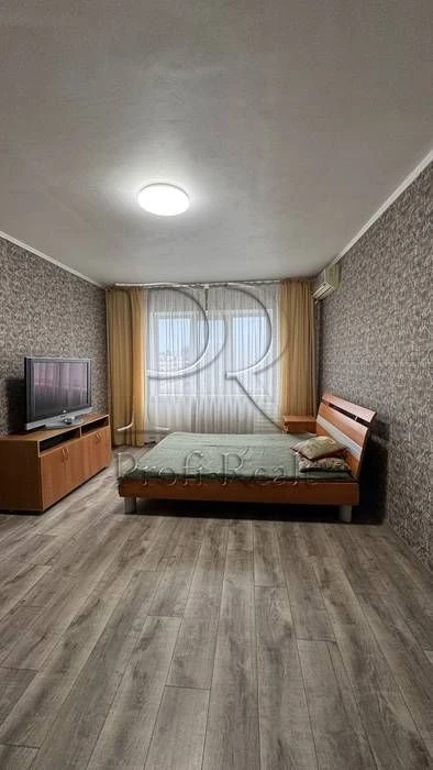 Продаж 1 кімн. квартири Оболонь, вул. Героїв Дніпра