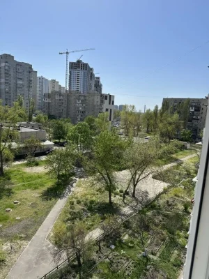 ВЛАСНИК. БЕЗ КОМІСІЇ. Продам 2-кімнатну квартиру в Дарницько